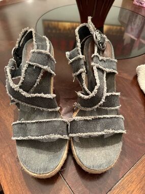Frayed Denim Strappy Sandals in Charcoal